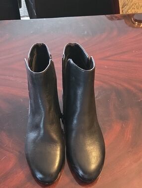 Michael Kors Black Leather Ankle Booties with Side Zip